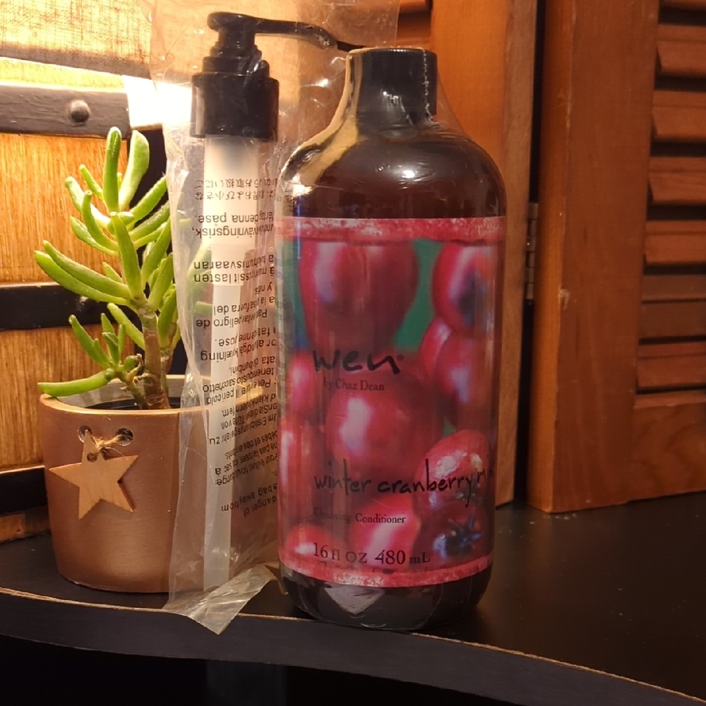 Wen Winter Cranberry Mint Cleansing Conditioner With Pump 16 OZ NEW NICE